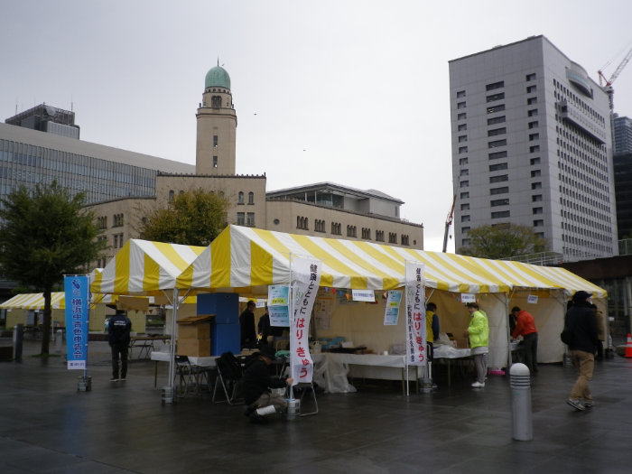 テントブースでの対応